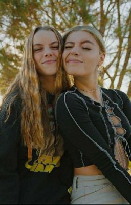 Hickeys but no Kisses- Sabanna - Free online novel on NovelFlow Hickeys but no Kisses- Sabanna cover - Read free novel on NovelFlow