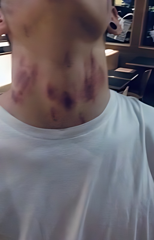 Oh god...I like my best friends brother...✔️ - Free online novel on NovelFlow Oh god...I like my best friends brother...✔️ cover - Read free novel on NovelFlow