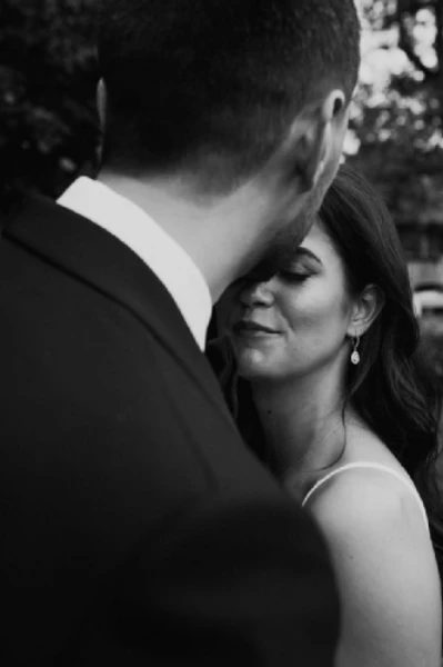 What's wrong with Kim's secretary [completed] cover - Read free novel on NovelFlow